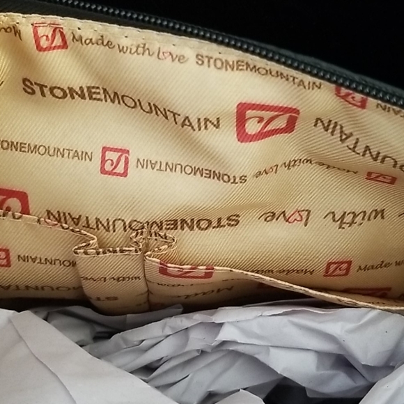 Stone Mountain Purse - Picture 7 of 10